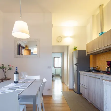 Sant'ambrogio Charming Flat Apartment
