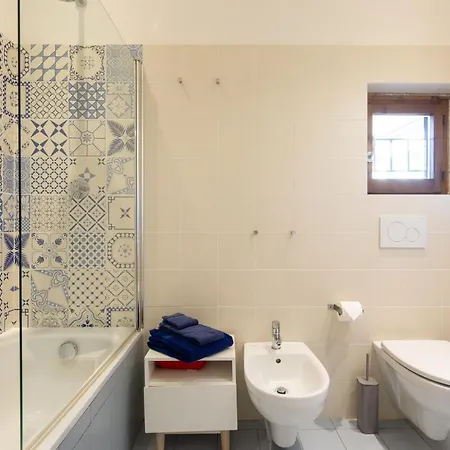 Sant'ambrogio Charming Flat Apartment *